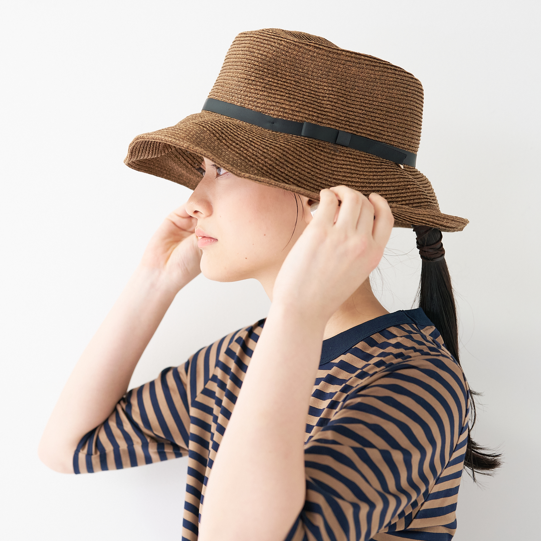 HAT_2