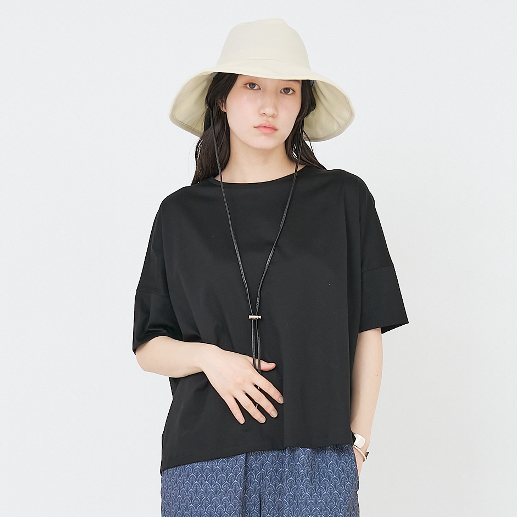 HAT_3