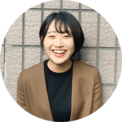 長房 里奈