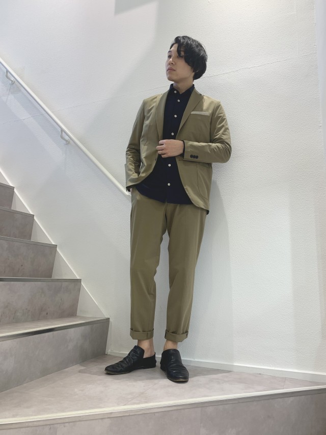 main_img