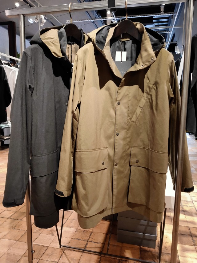 main_img