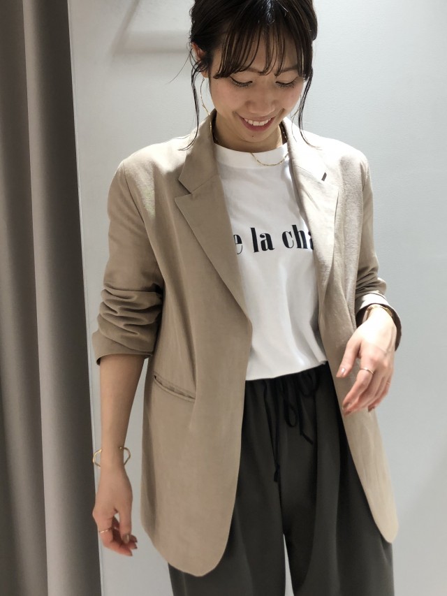 main_img
